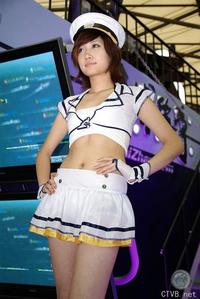 车模小姐玉腿诱人 - 车模小姐玉腿诱人 (2) - 6.jpg