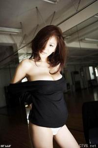 性感内衣 - 松金洋子-极品爆乳美女写真 - 26.jpg