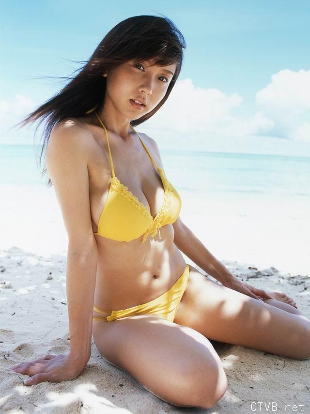 性感内衣 - 08奥运日本女子沙滩排球队写真集 - 16.jpg