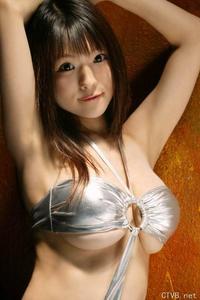 性感内衣 - 皮肤白嫩的巨乳小美女 - 7.jpg