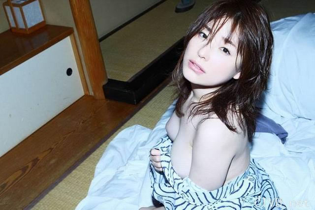 性感内衣 - 性感大胸美女湿身诱惑写真 - 5.jpg