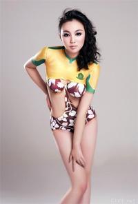 性感内衣 - 世界杯32强美女人体彩绘似全裸 - 10.jpg