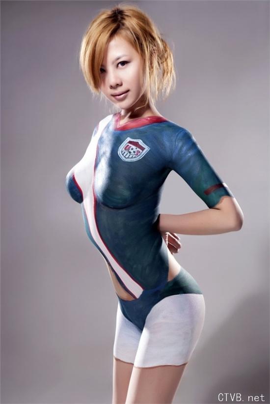 性感内衣 - 世界杯32强美女人体彩绘似全裸 - 13.jpg
