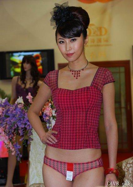 性感内衣 - 国际内衣展上的性感mm - 11.jpg