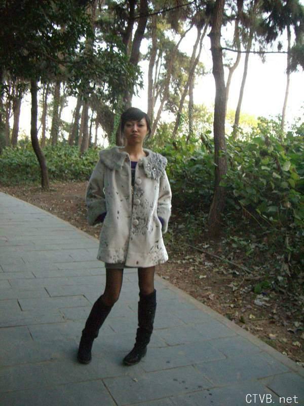 美腿丝袜 - 上海時尚小妞的黑絲黑靴 - 2.jpg