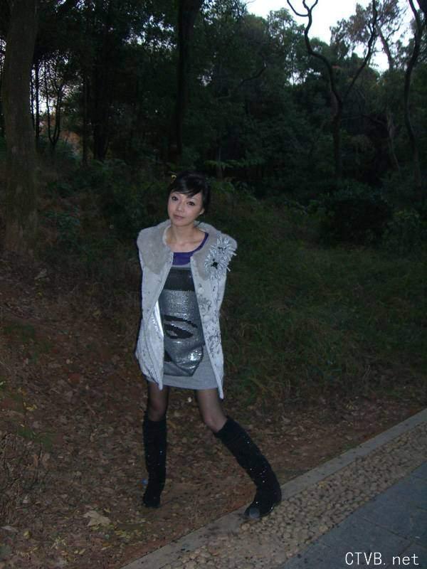 美腿丝袜 - 上海時尚小妞的黑絲黑靴 - 6.jpg