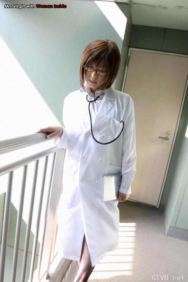 美腿丝袜 - 小护士性感黑丝美臀制服诱惑 - 2.jpg