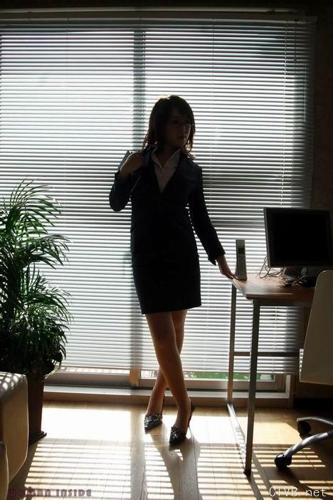 美腿丝袜 - 这样的秘书！诱惑你 - 5.jpg