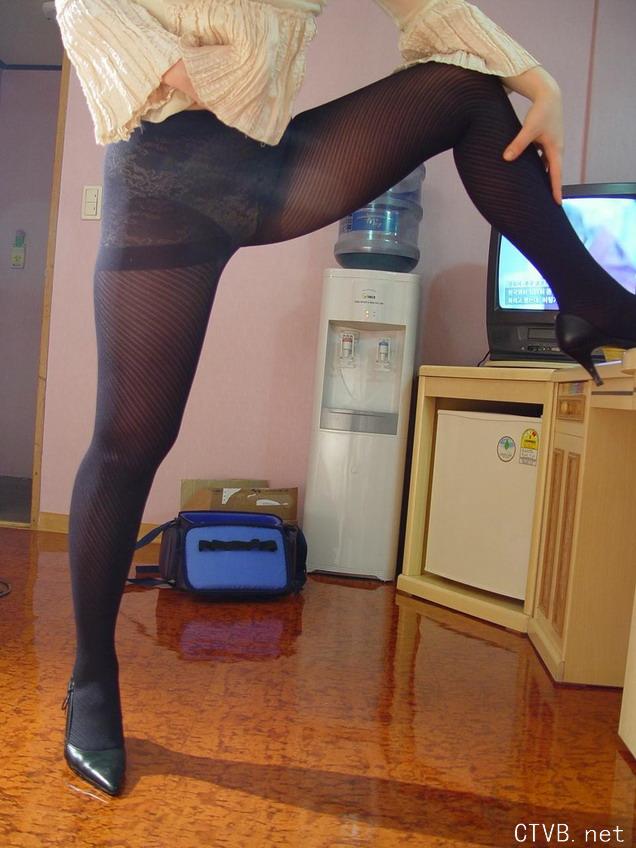 美腿丝袜 - 韩国黑丝美熟女 - 6.jpg