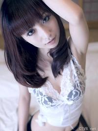 美腿丝袜 - 大乳美女蕾丝袜的诱惑写真 - 5.jpg