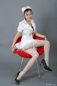 美腿丝袜 - 小护士美女的美腿丝袜 - 2.jpg
