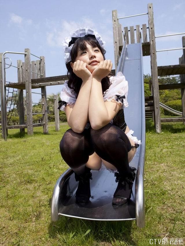 美腿丝袜 - 黑丝女佣的性感 - 6.jpg