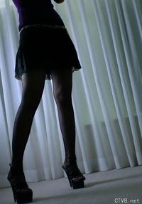 美腿丝袜 - 宾馆里的黑网美腿少女 - 12.jpg