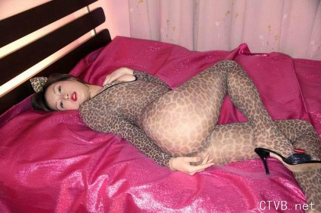 美腿丝袜 - 连体花丝袜 - 5.jpg