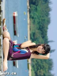 湖边诱惑美眉-76f.JPG