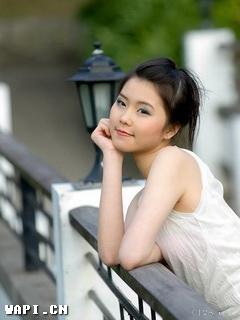 风情三春月 红白皆醉人-e1d.JPG