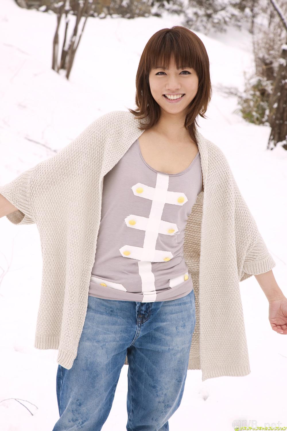 [DGC高清女优套图]2010年8月号 NO.860 甲斐まり惠 Marie Kai  [51P_17.9MB]-a98.jpg