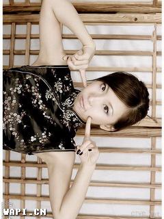 漂亮旗袍,迷人身材-7a4.JPG