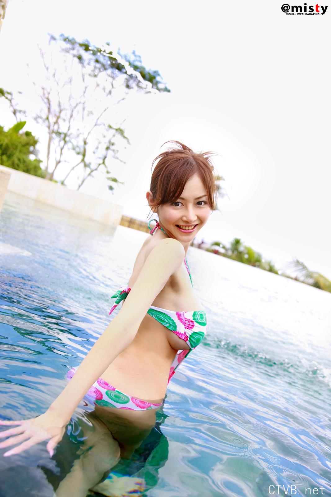 万张美女写真图片 日本图片2-7f5.jpg