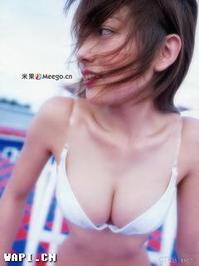 熊田曜子 写真-e7c.JPG