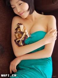 销魂睡姿 诱惑难当-74b.JPG