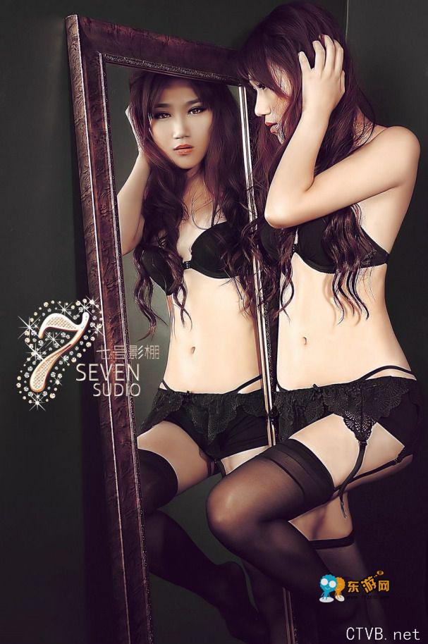 惊艳模特乔媚儿代言可口可乐 性感写真-0bd.jpg