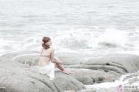 淡淡的记忆 海边玩耍的女孩-383.jpg