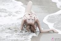 淡淡的记忆 海边玩耍的女孩-bb3.jpg