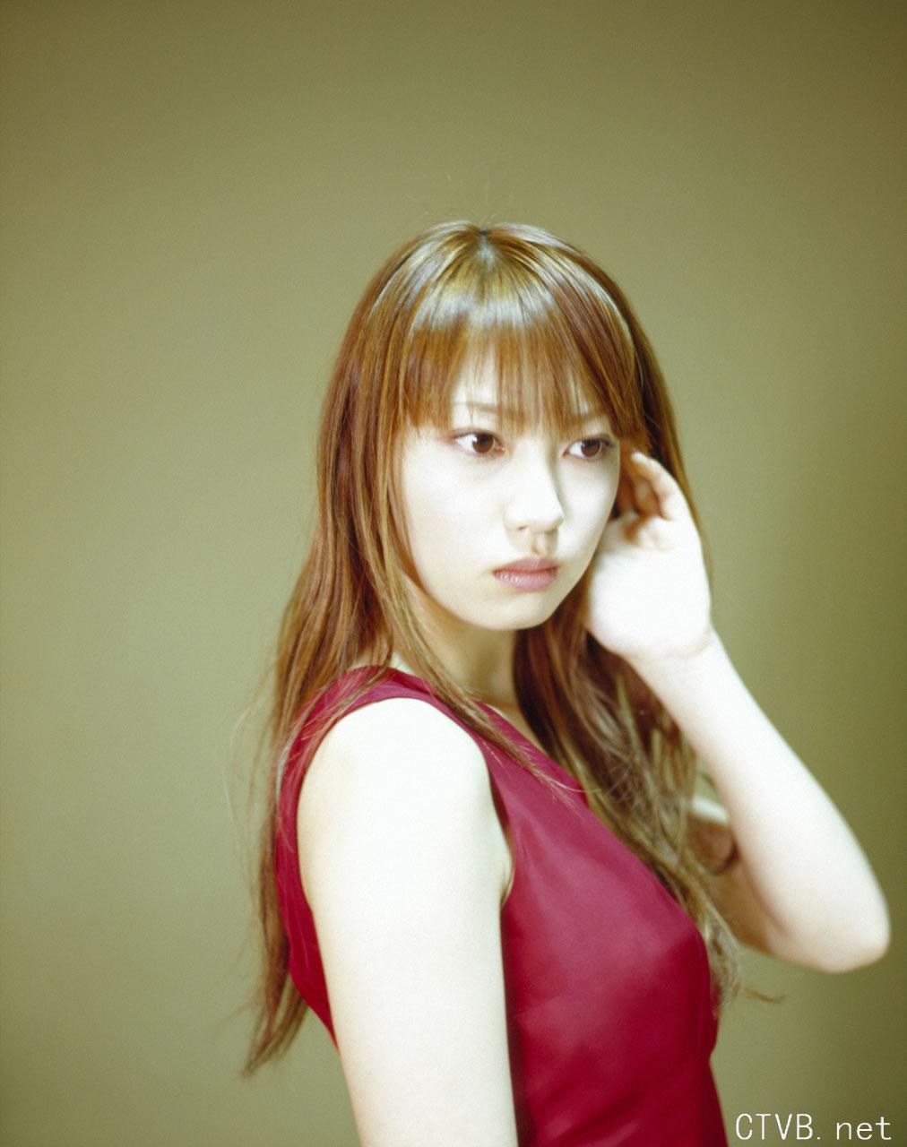 高清无水印美女壁纸上千套9000张 - 2.jpg