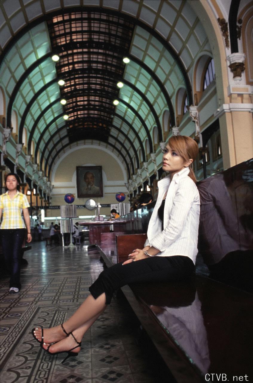 高清无水印美女壁纸上千套9000张 - 1.jpg