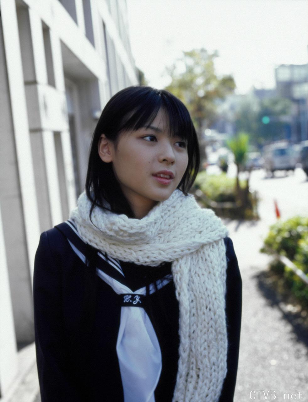 高清无水印美女壁纸上千套9000张 - 2.jpg