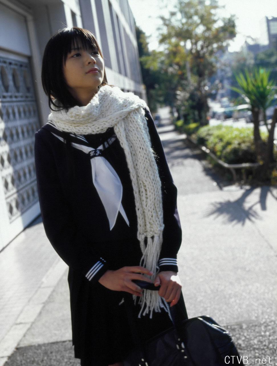 高清无水印美女壁纸上千套9000张 - 3.jpg