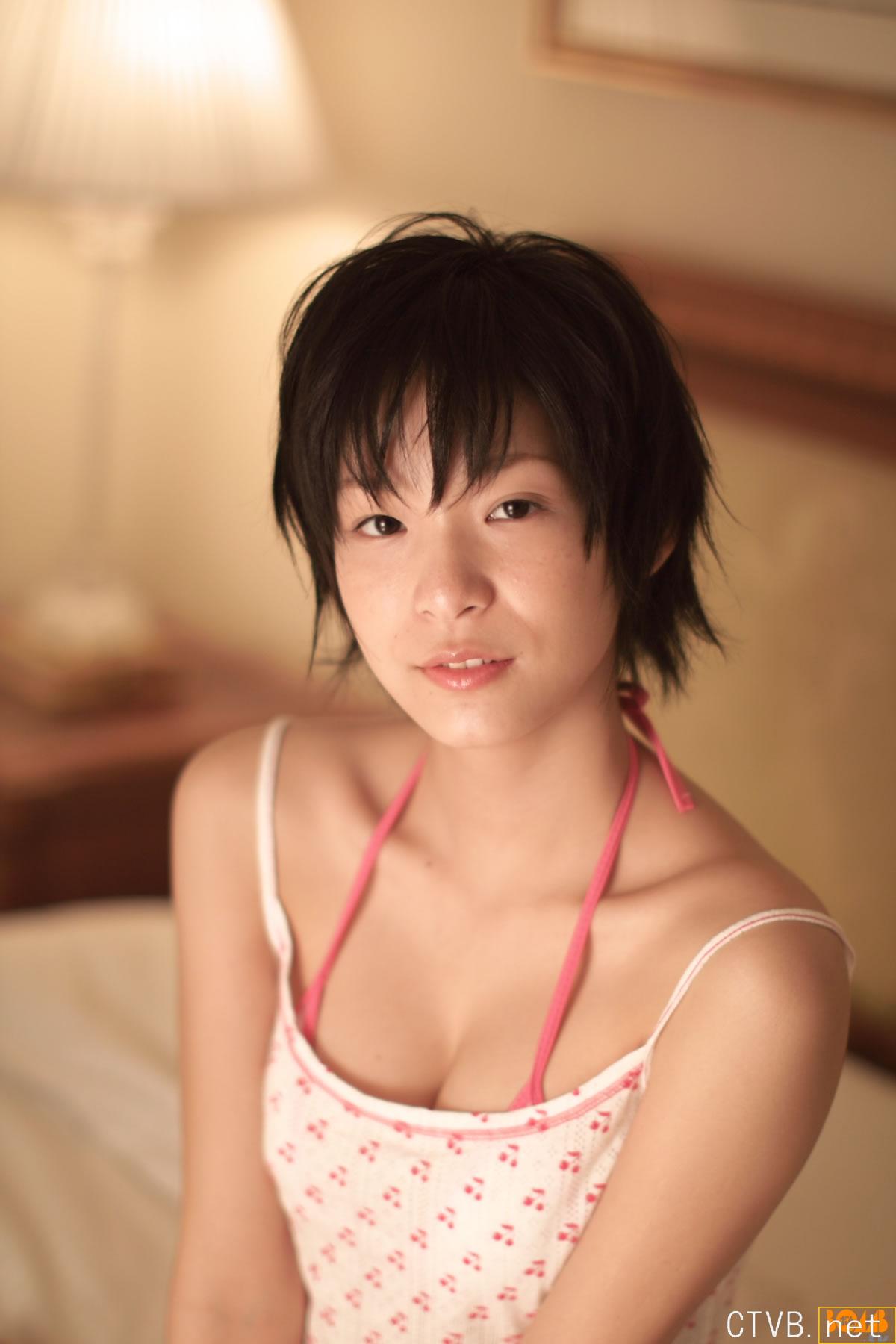 高清无水印美女壁纸上千套9000张 - 2.jpg