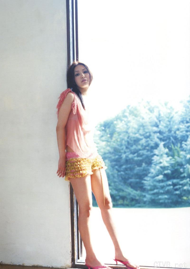 高清无水印美女壁纸上千套9000张 - 5.jpg