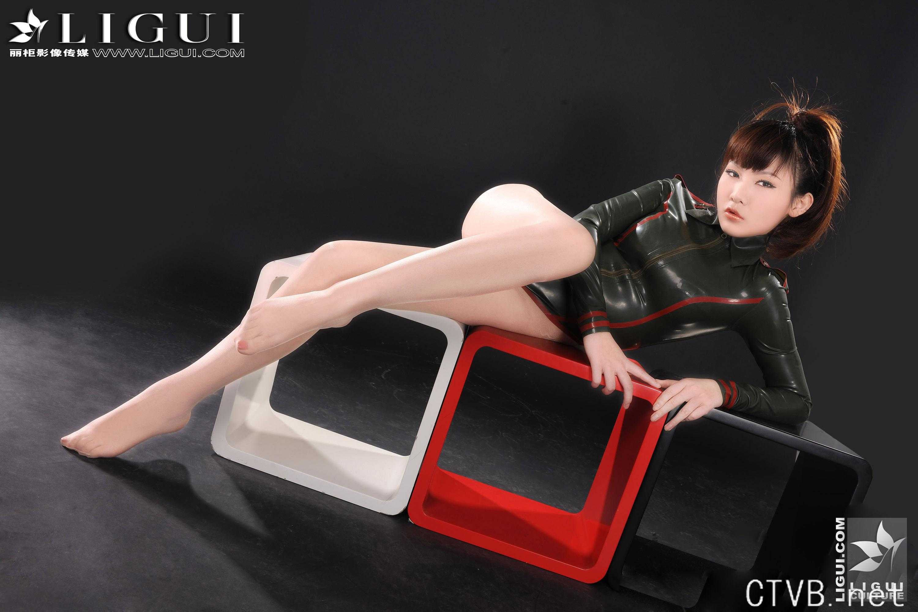 高清无水印美女壁纸上千套9000张 - 19.jpg