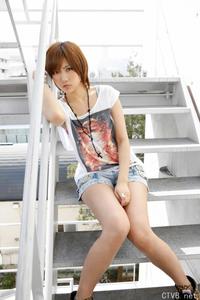 高清无水印美女壁纸上千套9000张 - 3.jpg