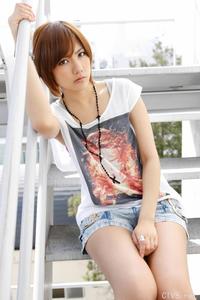 高清无水印美女壁纸上千套9000张 - 5.jpg