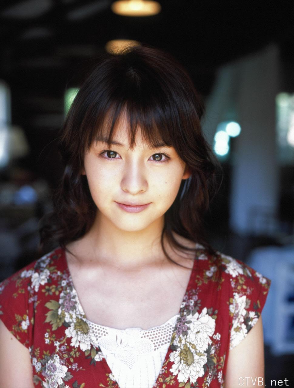 高清无水印美女壁纸上千套9000张 - 3.jpg