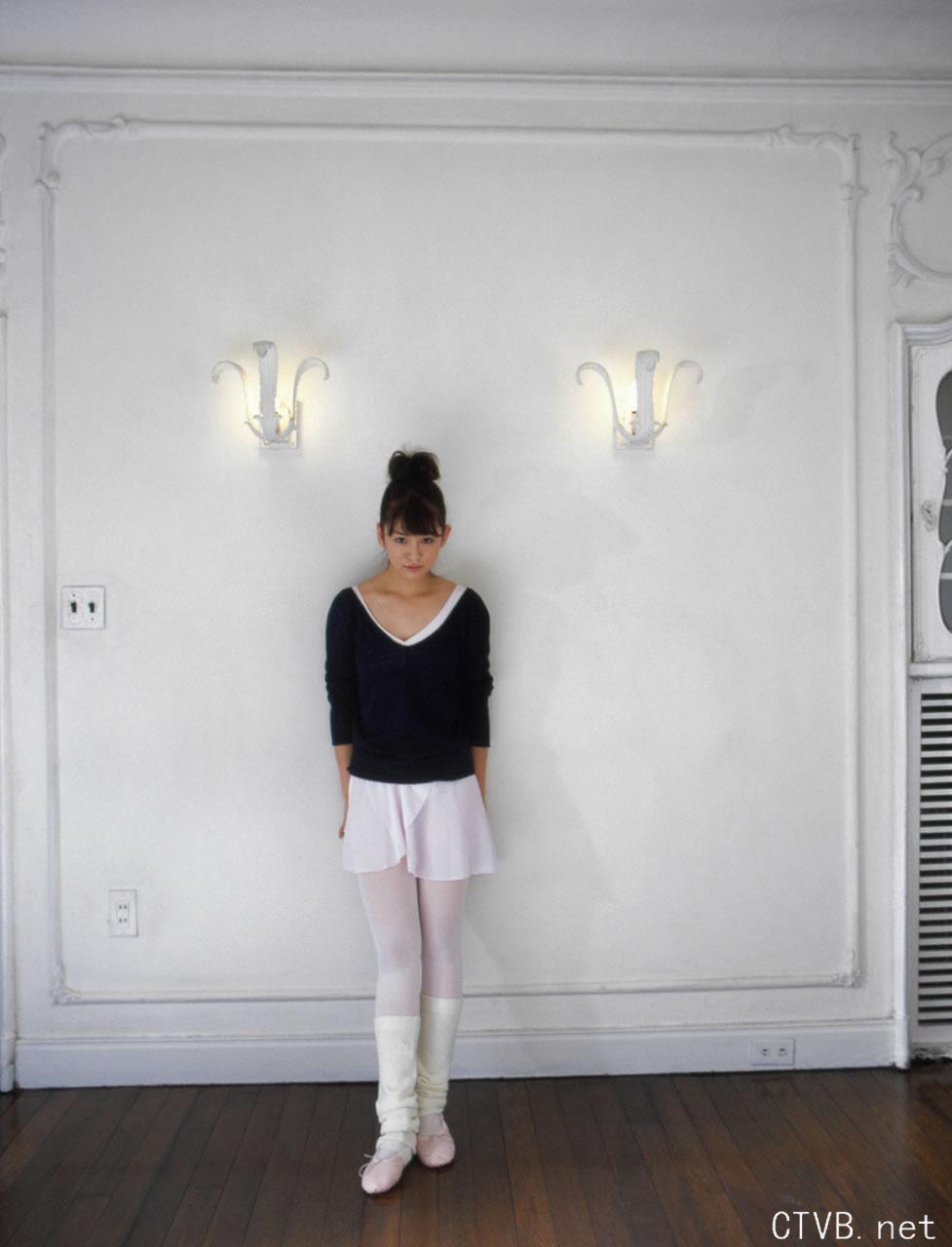 高清无水印美女壁纸上千套9000张 - 39.jpg