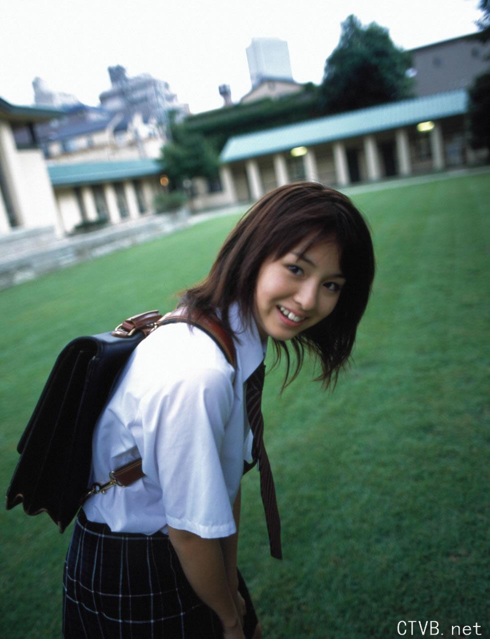 高清无水印美女壁纸上千套9000张 - 71.jpg