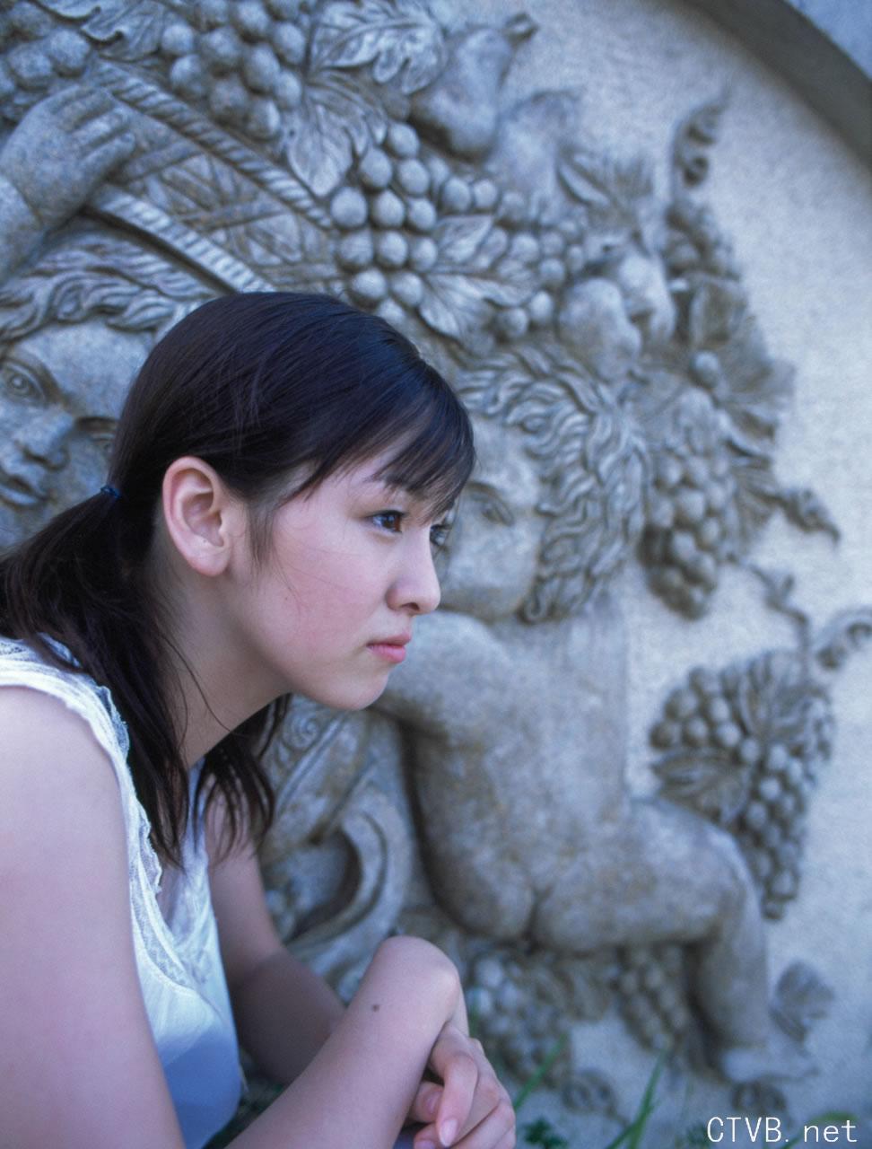 高清无水印美女壁纸上千套9000张 - 13.jpg