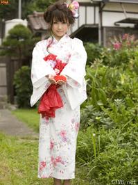 高清无水印美女壁纸上千套9000张 - 1.jpg