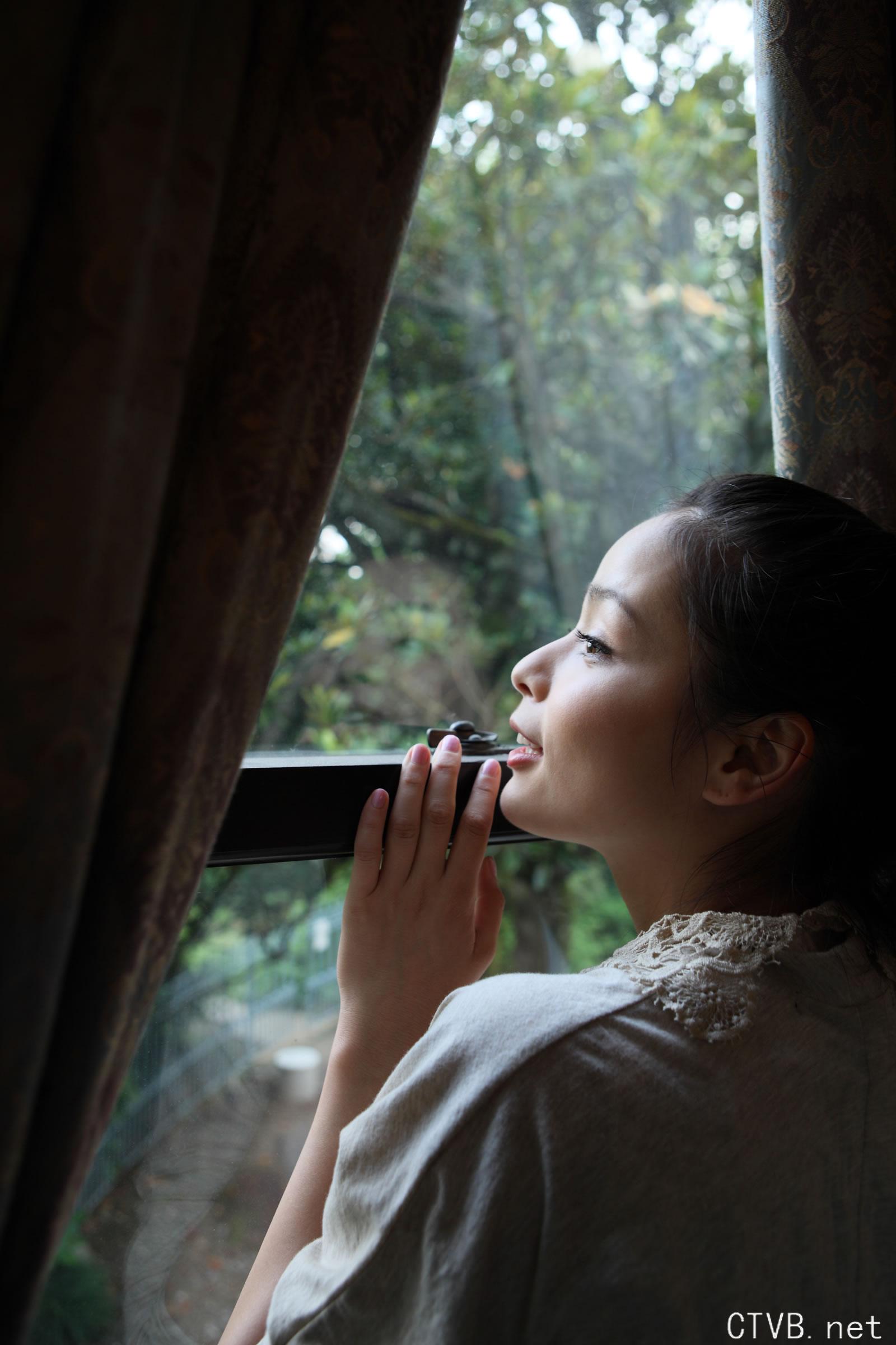 高清无水印美女壁纸上千套9000张 - 8.jpg