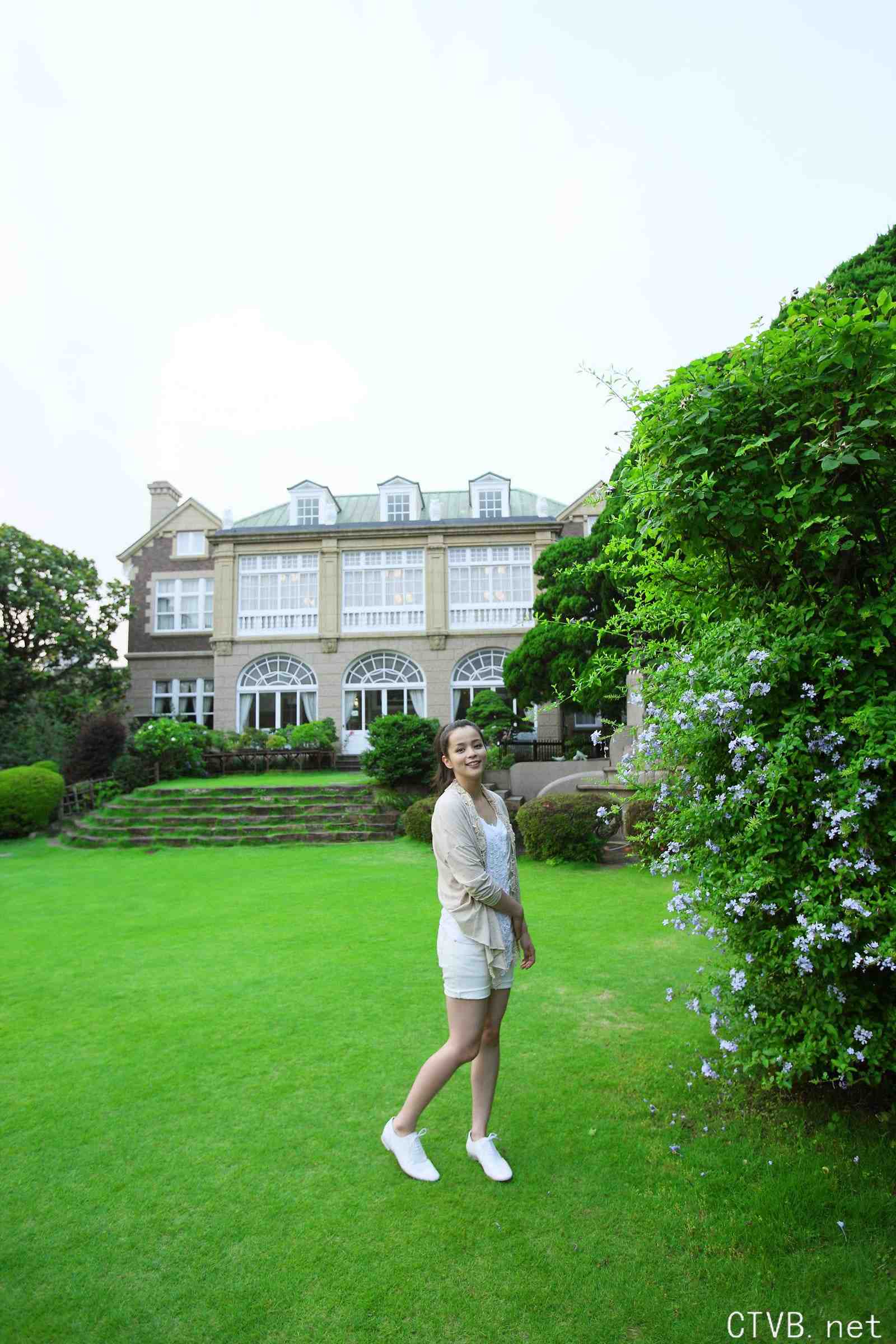 高清无水印美女壁纸上千套9000张 - 26.jpg