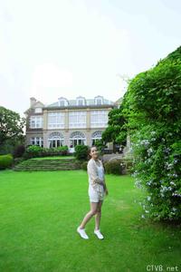 高清无水印美女壁纸上千套9000张 - 26.jpg