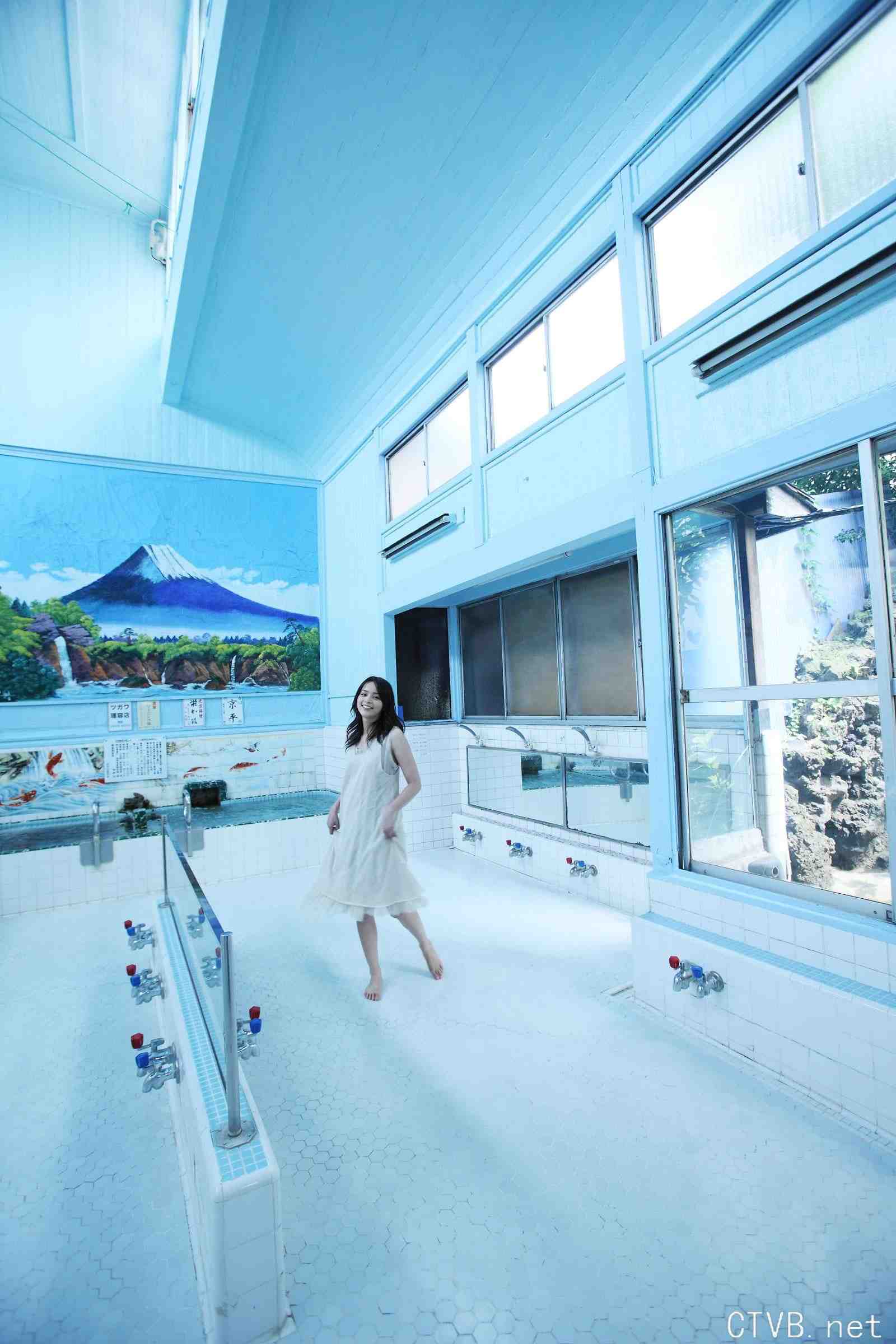 高清无水印美女壁纸上千套9000张 - 5.jpg