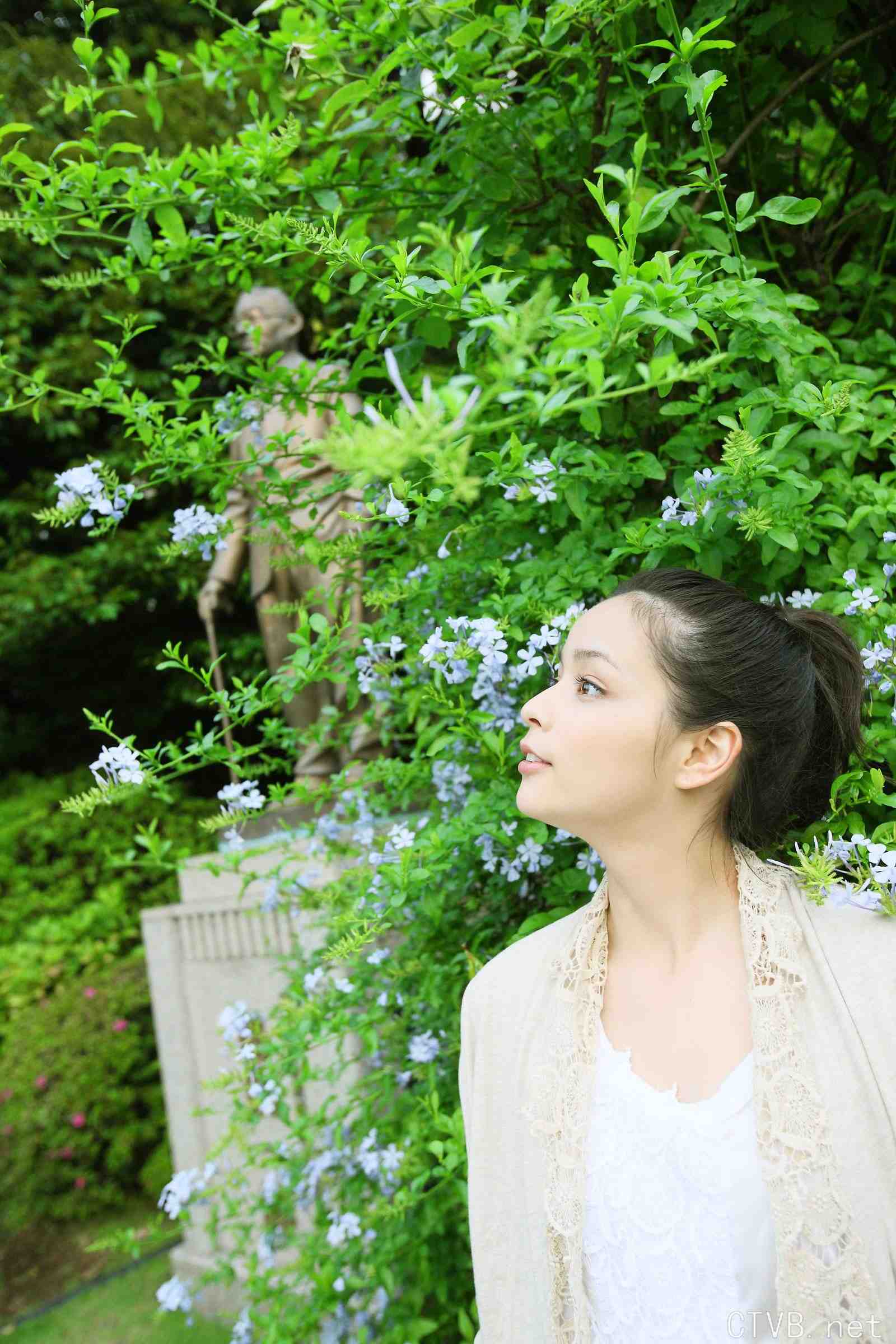 高清无水印美女壁纸上千套9000张 - 10.jpg