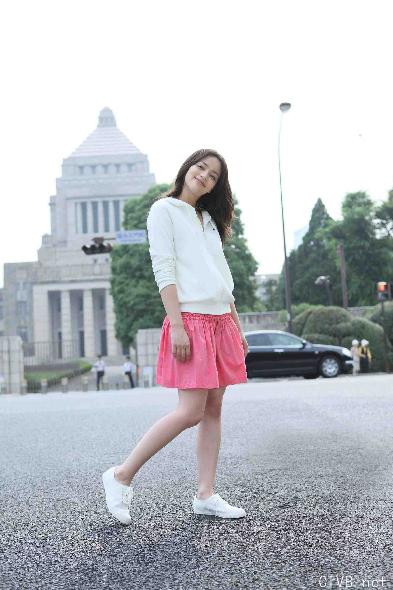 高清无水印美女壁纸上千套9000张 - 12.jpg