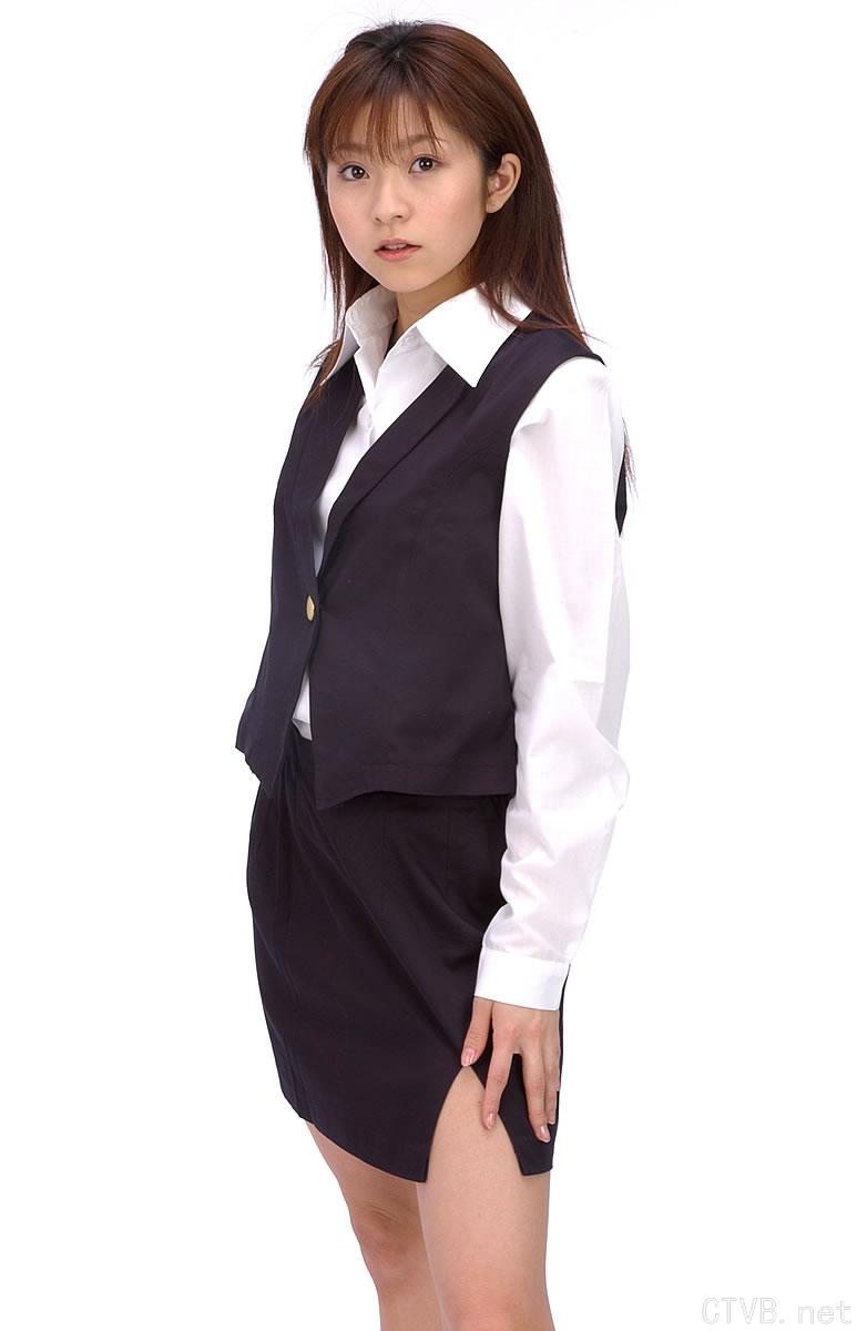 高清无水印美女壁纸上千套9000张 - 3.jpg