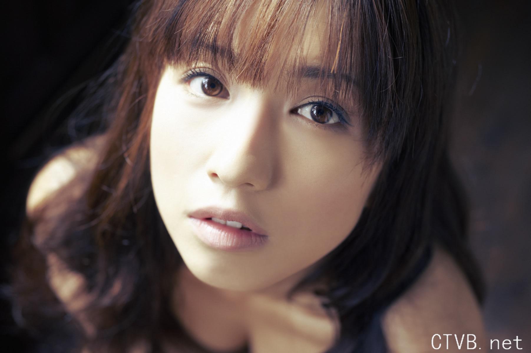 高清无水印美女壁纸上千套9000张 - 2.jpg